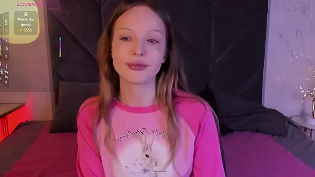 Iris Fresh online show from December 2025 08:39:01 PM