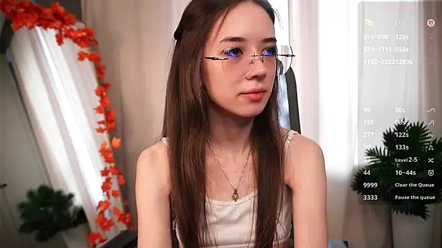 Snapshot of tinyanie chatting on November 2025 05:35:01 AM tinyanie online show from November 2025 05:35:01 AM