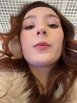 Snapshot of LilluKatten chatting on December 2025 12:23:02 PM LilluKatten online show from December 2025 12:23:02 PM