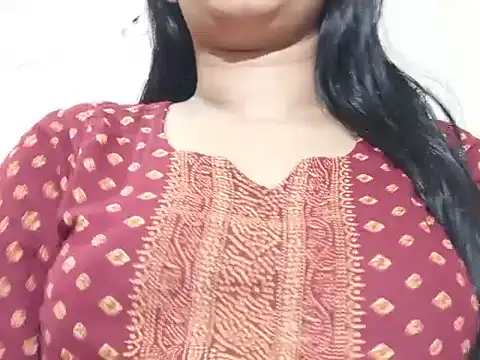 Snapshot of Nancy_queen001 chatting on November 2025 08:53:02 AM Nancy queen001 online show from November 2025 08:53:02 AM