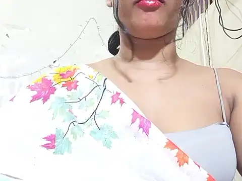 Snapshot of Nancy_queen001 chatting on November 2025 09:09:02 PM Nancy queen001 online show from November 2025 09:09:02 PM