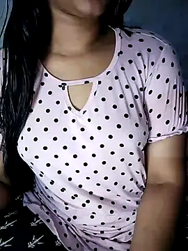 Snapshot of Nancy_queen001 chatting on December 2025 06:34:02 PM Nancy queen001 online show from December 2025 06:34:02 PM