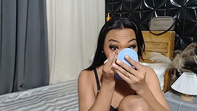 TheExoticJessa online show from November 2025 03:11:01 PM