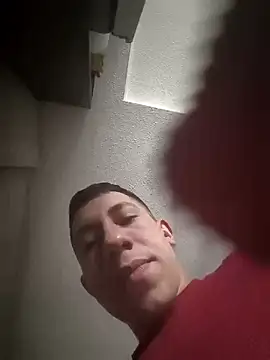 Snapshot of Alejandroelrey chatting on November 2025 01:45:01 PM Alejandroelrey online show from November 2025 01:45:01 PM