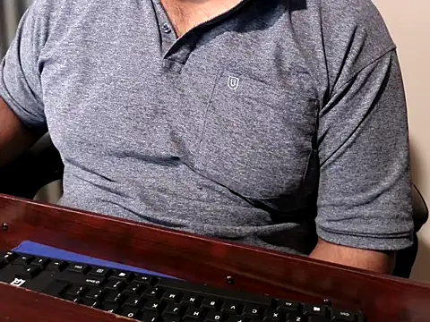 SUN-MON-69 online show from February 2026 10:26:01 PM