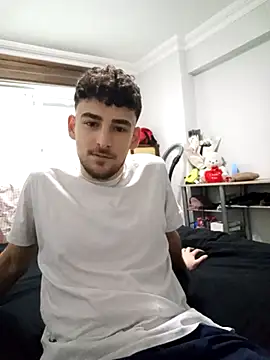 yasinesra757  online show from February 2026 02:02:01 PM