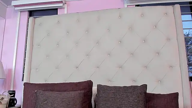 scarlett leblanc  online show from April 2026 11:56:02 AM