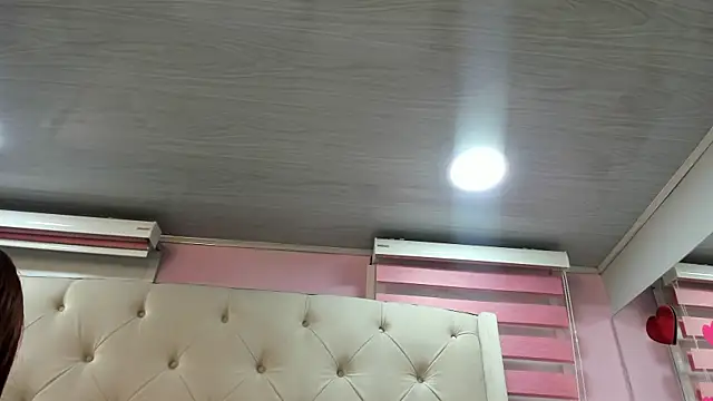 scarlett leblanc  online show from June 2026 11:26:02 AM