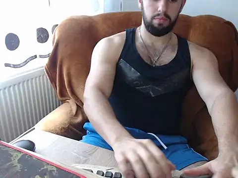 Snapshot of strongcoffee10 chatting on November 2025 06:56:02 AM strongcoffee10 online show from November 2025 06:56:02 AM