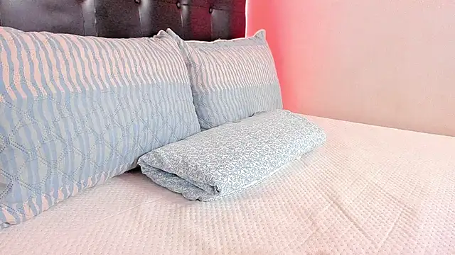 Snapshot of Joseph_palaciios chatting on November 2025 10:03:02 PM Joseph palaciios online show from November 2025 10:03:02 PM