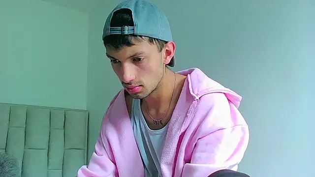 Snapshot of dylan_drakee chatting on January 2026 02:44:02 PM dylan drakee online show from January 2026 02:44:02 PM