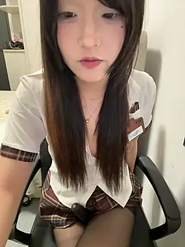 Snapshot of minnie566 chatting on February 2026 08:15:02 AM minnie566 online show from February 2026 08:15:02 AM