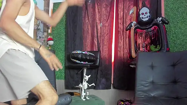 Snapshot of jackk_blaze chatting on October 2025 07:36:02 PM jackk blaze online show from October 2025 07:36:02 PM