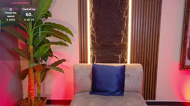 Snapshot of Zooe_willss chatting on November 2025 07:43:01 PM Zooe willss online show from November 2025 07:43:01 PM