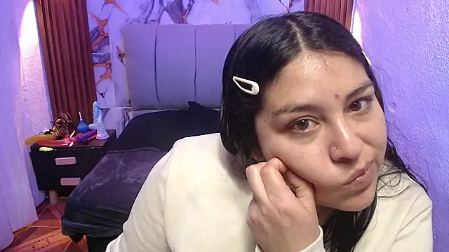 Snapshot of lehia_285 chatting on November 2025 01:21:02 PM lehia 285 online show from November 2025 01:21:02 PM