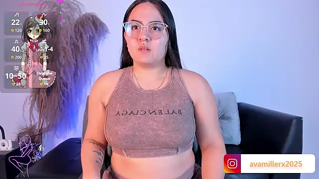 Snapshot of Ava-miller chatting on December 2025 10:46:02 AM Ava-miller online show from December 2025 10:46:02 AM