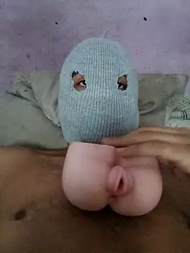 knunesputifero00 online show from April 2026 04:52:01 AM