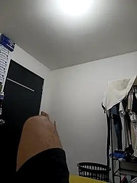 Snapshot of Arilor chatting on October 2025 10:21:01 PM Arilor online show from October 2025 10:21:01 PM