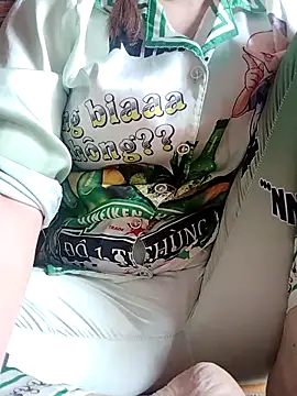 Snapshot of codaivensong chatting on November 2025 02:56:02 AM codaivensong online show from November 2025 02:56:02 AM