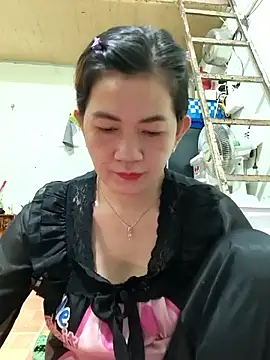 Snapshot of codaivensong chatting on November 2025 06:39:03 AM codaivensong online show from November 2025 06:39:03 AM