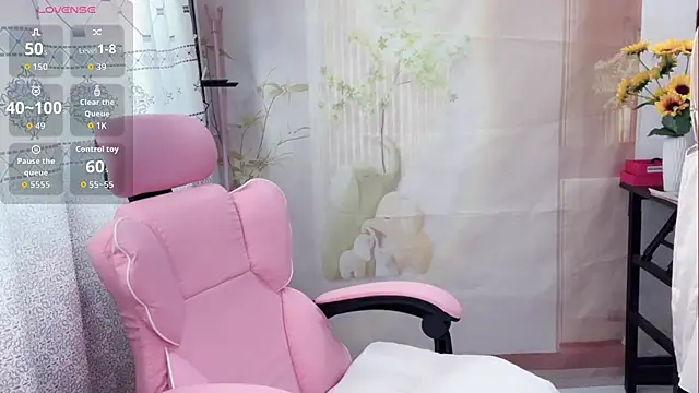 Snapshot of Lingling-Baby520 chatting on May 2026 07:47:01 AM Lingling-Baby520 online show from May 2026 07:47:01 AM