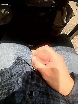 big Jizzy 125 online show from January 2026 04:05:01 AM