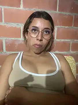 liahot69 online show from May 2026 12:38:01 AM