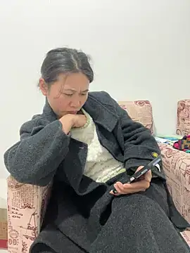 Snapshot of daaqnn chatting on November 2025 01:00:02 PM daaqnn online show from November 2025 01:00:02 PM