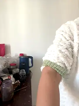 Snapshot of daaqnn chatting on November 2025 01:15:01 AM daaqnn online show from November 2025 01:15:01 AM