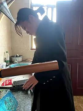 Snapshot of daaqnn chatting on November 2025 11:40:01 PM daaqnn online show from November 2025 11:40:01 PM