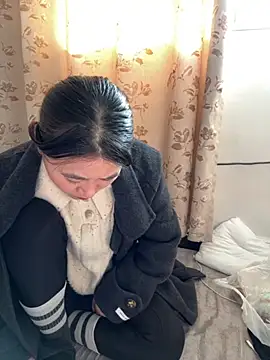 Snapshot of daaqnn chatting on December 2025 01:48:02 AM daaqnn online show from December 2025 01:48:02 AM