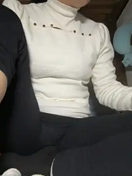 Snapshot of daaqnn chatting on March 2026 02:04:02 AM daaqnn online show from March 2026 02:04:02 AM