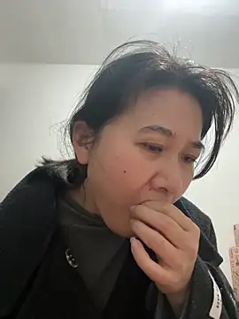 Snapshot of daaqnn chatting on March 2026 12:08:01 PM daaqnn online show from March 2026 12:08:01 PM