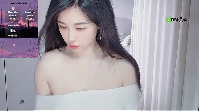 YunShan-33 online show from May 2026 04:30:01 AM