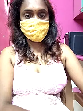 Snapshot of Queen-dhivya chatting on April 2026 02:47:01 AM Queen-dhivya online show from April 2026 02:47:01 AM