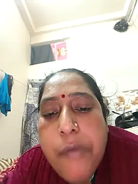 Snapshot of Hot-Sana2 chatting on November 2025 06:18:01 PM Hot-Sana2 online show from November 2025 06:18:01 PM