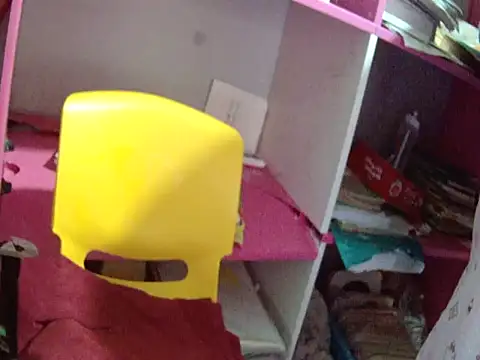 Snapshot of LunoChucki chatting on December 2025 02:01:02 PM LunoChucki online show from December 2025 02:01:02 PM