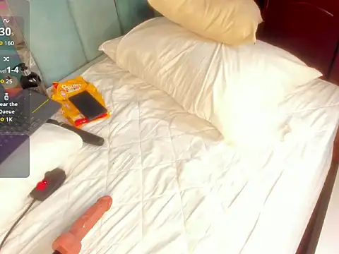 Chaarlotte 09 online show from December 2025 11:48:02 AM