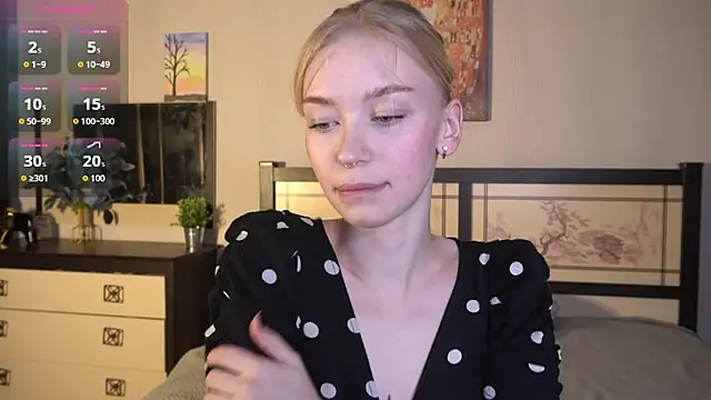 Snapshot of ShanelTunon chatting on November 2025 08:09:01 PM ShanelTunon online show from November 2025 08:09:01 PM