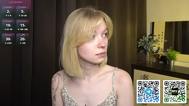 Snapshot of ShanelTunon chatting on December 2025 07:53:01 PM ShanelTunon online show from December 2025 07:53:01 PM