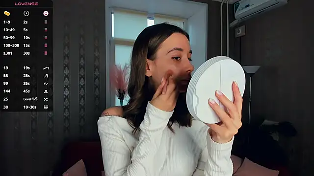 Snapshot of JacalynSchreiber chatting on November 2025 10:52:02 AM JacalynSchreiber online show from November 2025 10:52:02 AM