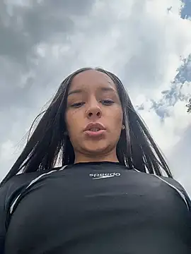 Snapshot of Brunettecollins05 chatting on December 2025 07:53:02 PM Brunettecollins05 online show from December 2025 07:53:02 PM