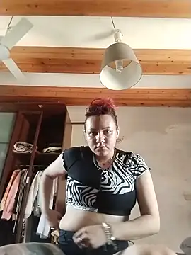 niunia2025 online show from June 2026 12:08:01 PM