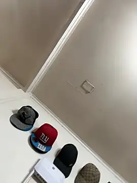 Elpichulotote20 online show from November 2025 02:24:02 AM