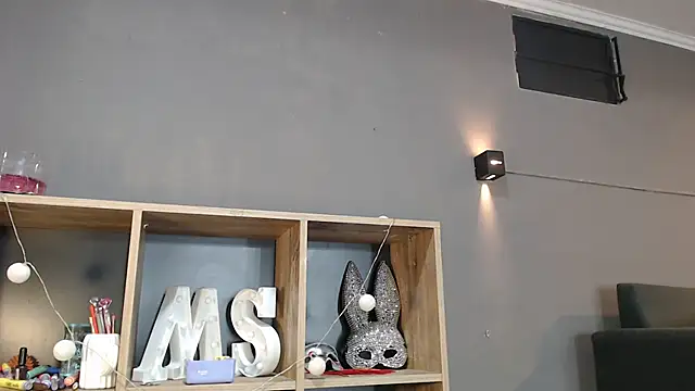 mickystrumia23 online show from May 2026 04:11:01 PM