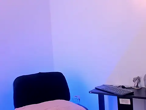 chelseadalea online show from November 2025 06:39:01 PM