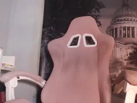 Snapshot of valkyriaxxx_ chatting on November 2025 07:52:01 AM valkyriaxxx online show from November 2025 07:52:01 AM