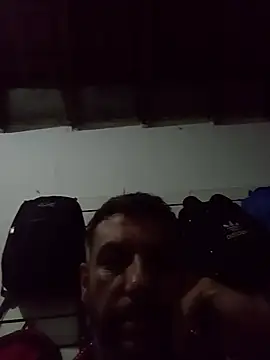 JeanAmazonas online show from November 2025 11:04:02 PM