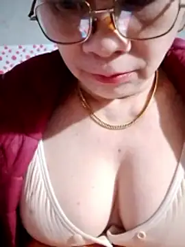 small-house123 online show from January 2026 11:29:02 PM