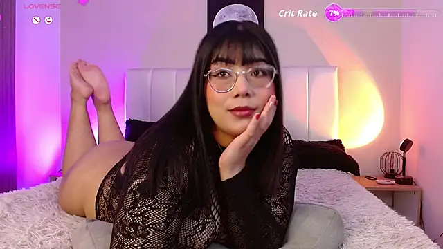 Snapshot of AlexaHart chatting on November 2025 02:43:01 AM AlexaHart online show from November 2025 02:43:01 AM